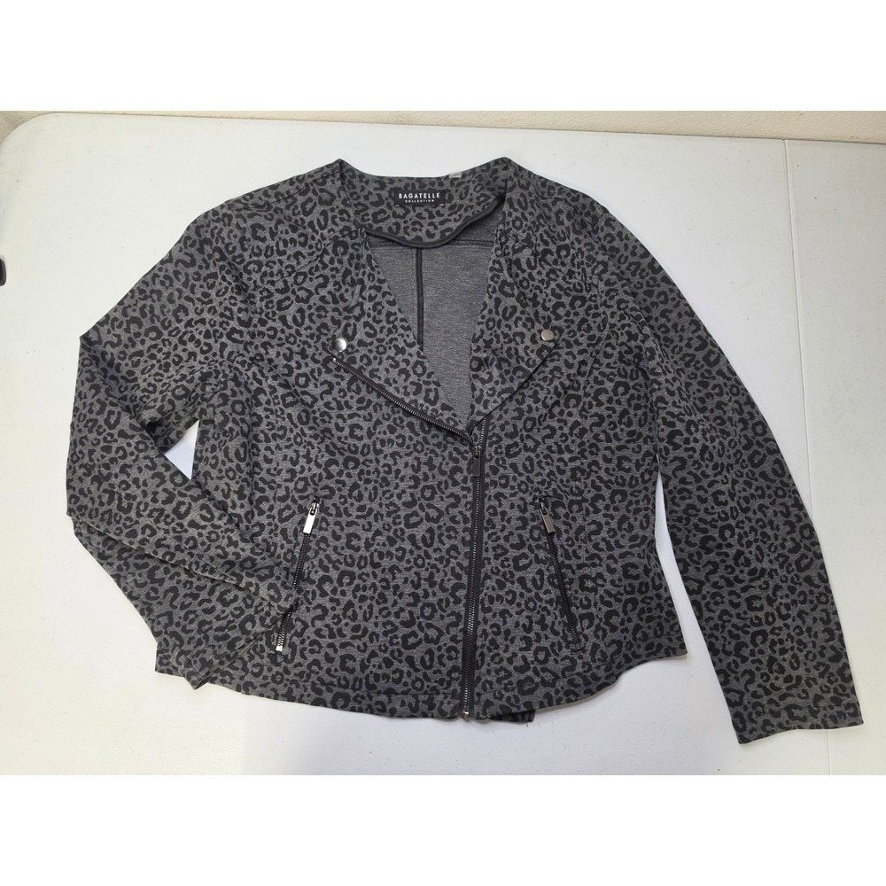 Bagatelle Collection Womens Grey Leopard Print Moto Jacket Size L Asymmetric Zip